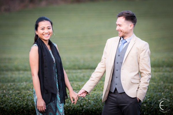 engagement-photos-jeju-island-south-korea-osulloc-museum