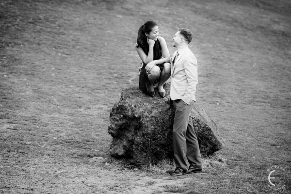 engagement-photos-jeju-island-south-korea-osulloc-museum